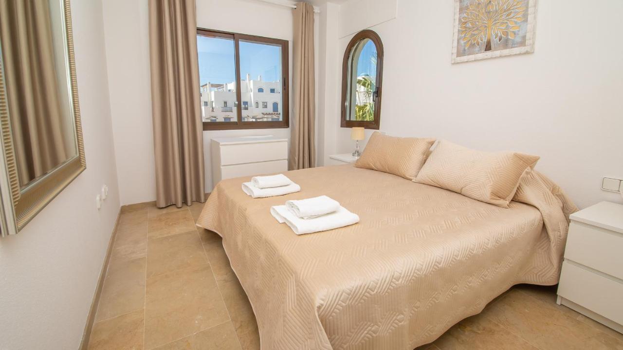 Lovely 2-bed In Marina De La Duquesa Apartment Castillo de Sabinillas