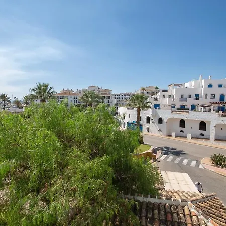 Lovely 2-Bed Apartment In Marina De La Duquesa Castillo de Sabinillas Exterior photo